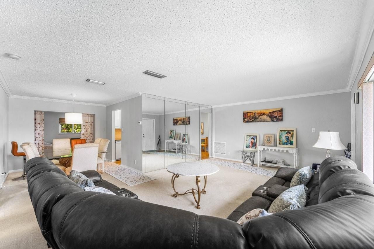 745 NW 72nd Terrace, Margate, FL 33063 Photo