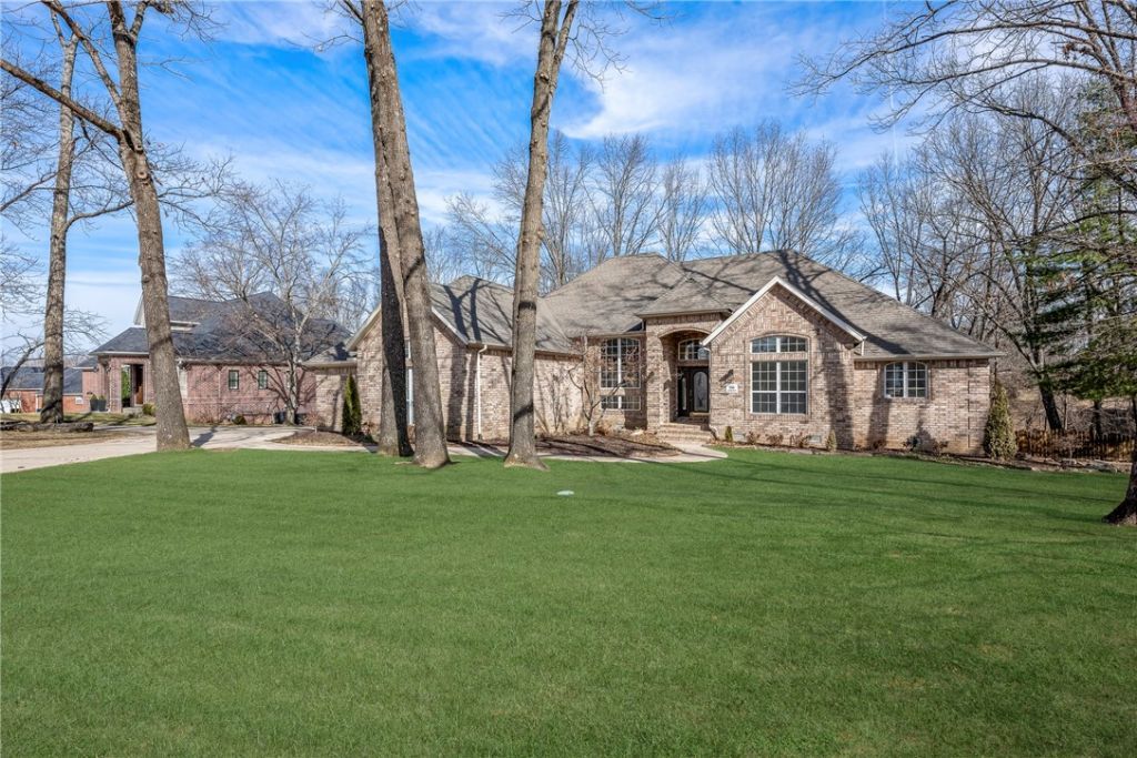 306 Genesis Drive, Bentonville, AR 72712 Main Photo