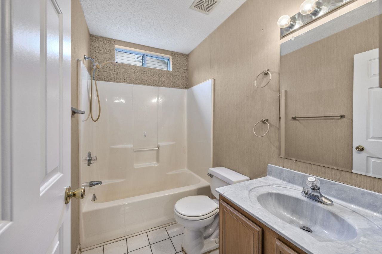 3606 Eagle Trace Dr. Photo 16