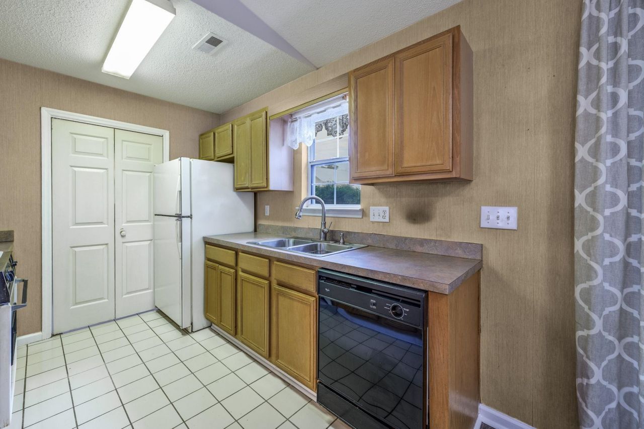 3606 Eagle Trace Dr. Photo 7