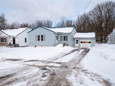 25 Allen Street, Gowanda, NY 14070