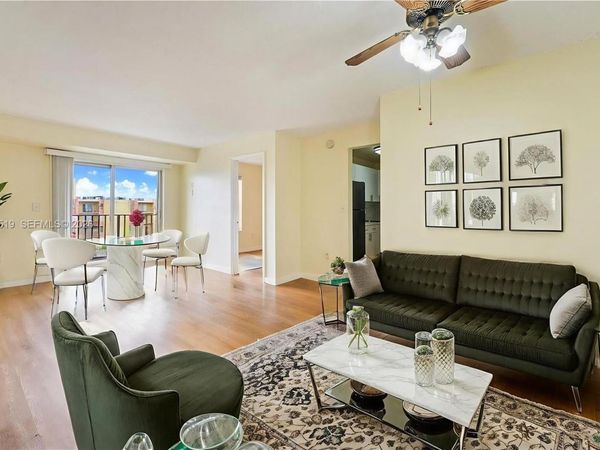 4801 NW 7th St, Unit 803-16, Miami, FL 33126