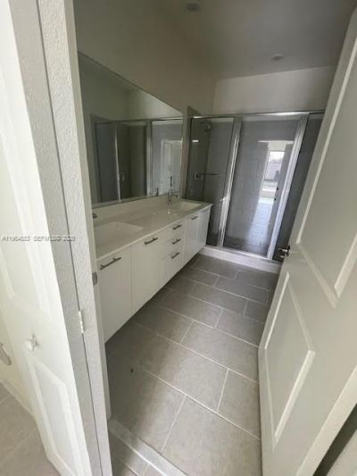 8167 NW 41st St, Unit E-111, Doral, FL 33166 Photo