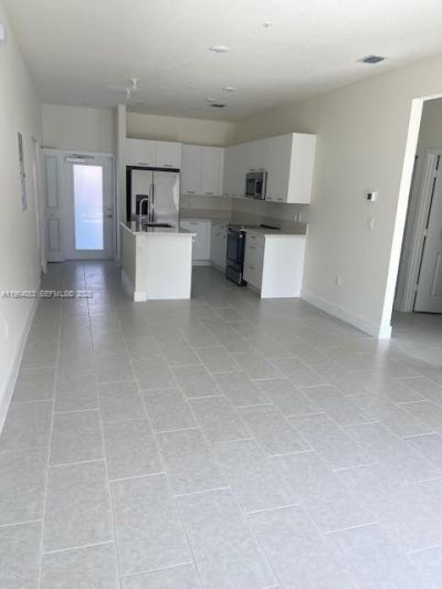 8167 NW 41st St, Unit E-111, Doral, FL 33166 Photo