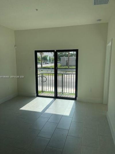 8167 NW 41st St, Unit E-111, Doral, FL 33166 Photo