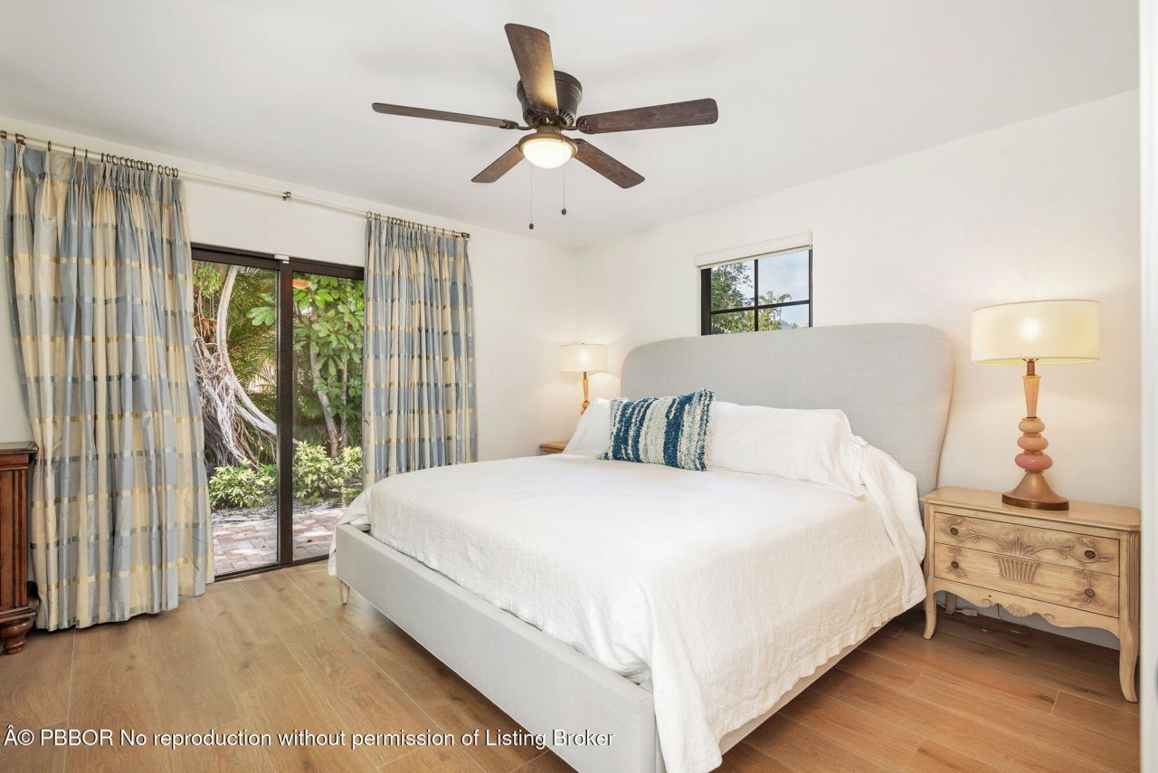 206 Greymon Drive, West Palm Beach, FL 33405 Photo