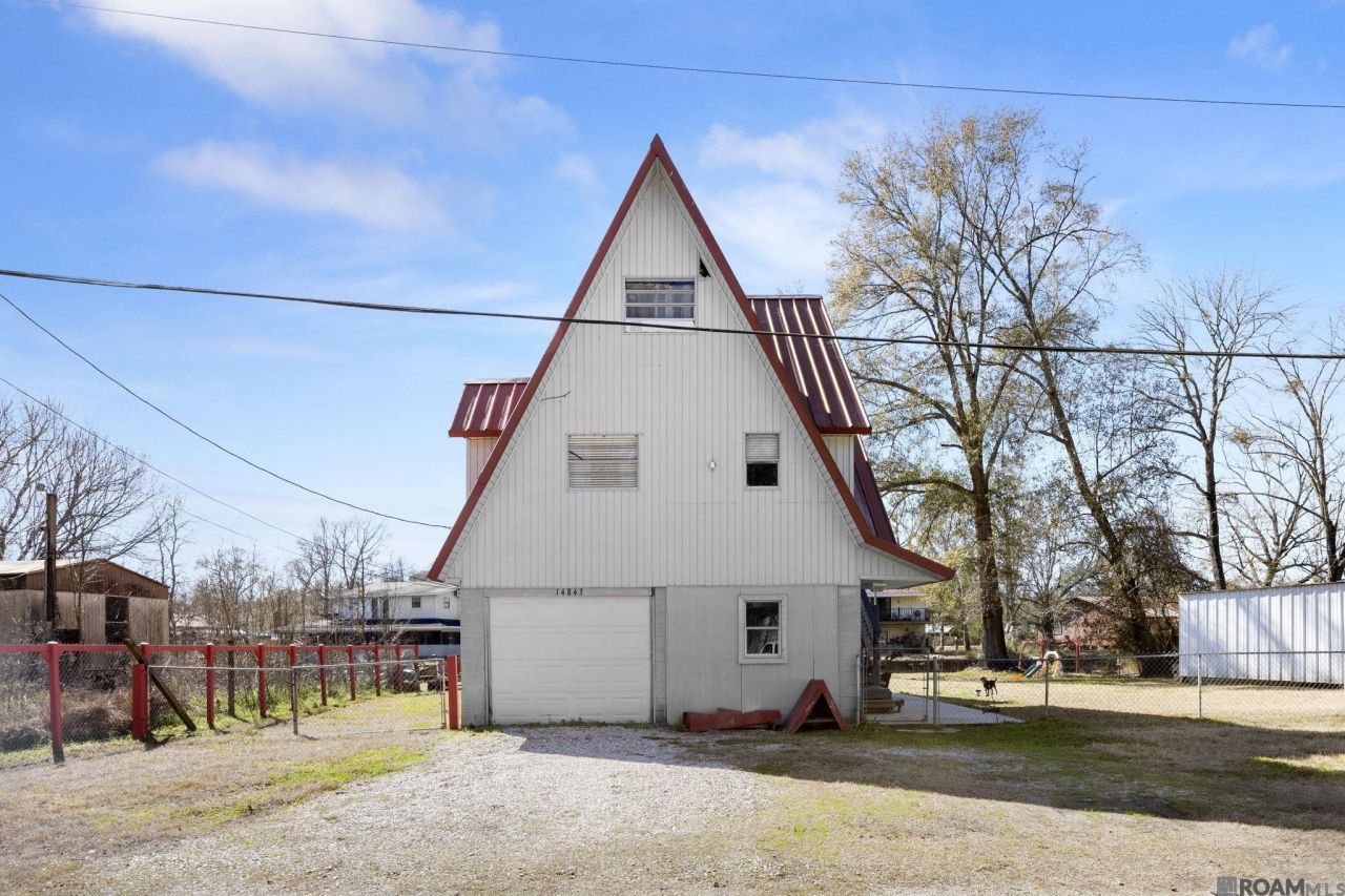 14843 Cypress Rd, Maurepas, LA 70449 Main Photo