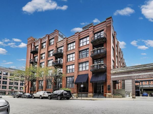 1000 W washington Boulevard, Unit 418, Chicago, IL 60607