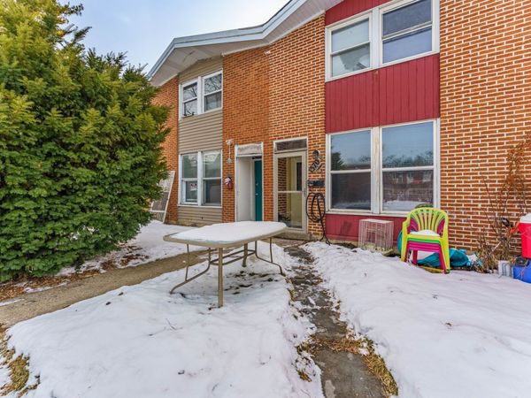 1370 Fargo Avenue, Unit E, Des Plaines, IL 60018