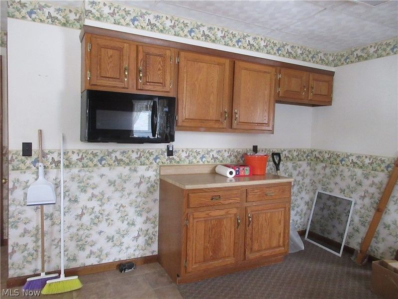 5654 Chestnut Street, Andover, OH 44003 Photo 6