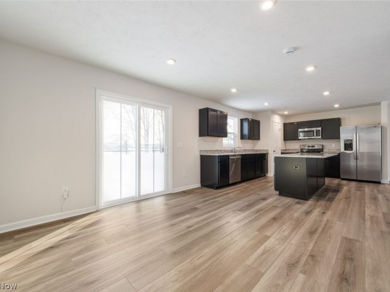 246 River Run Drive, Elyria, OH 44035 Photo 14