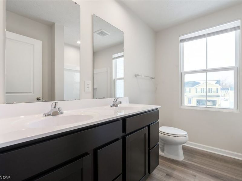 246 River Run Drive, Elyria, OH 44035 Photo 22