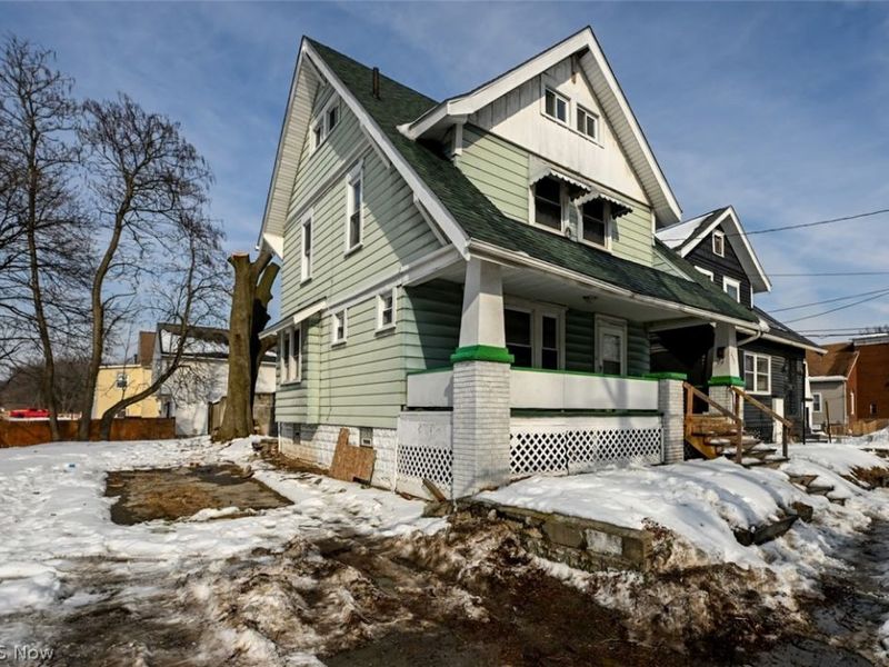 443 W Thornton Street W, Akron, OH 44307 Photo 2