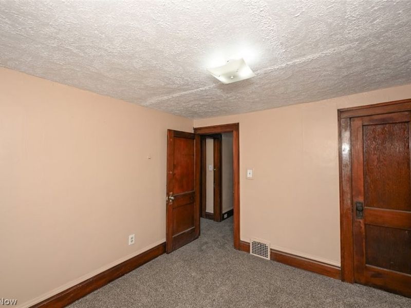 443 W Thornton Street W, Akron, OH 44307 Photo 24