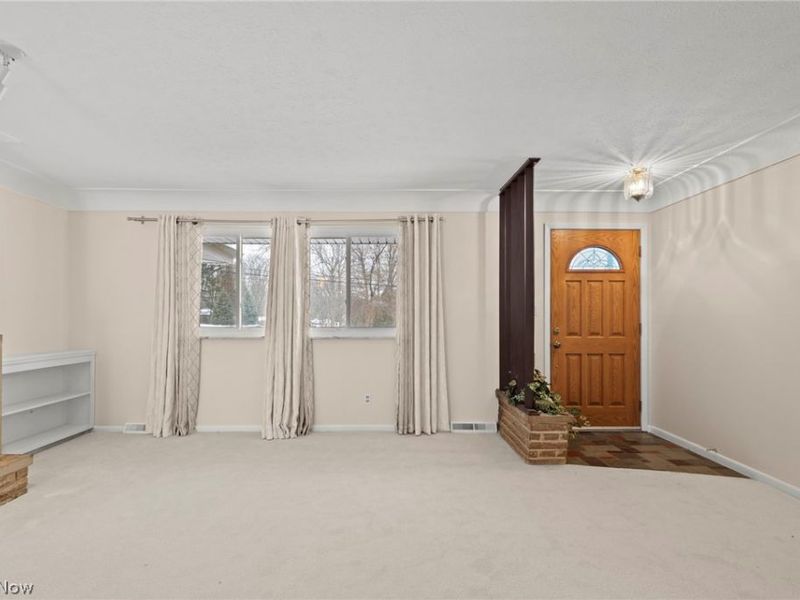 5229 Evergreen Drive, North Olmsted, OH 44070 Photo 15