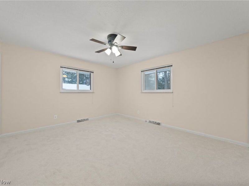 5229 Evergreen Drive, North Olmsted, OH 44070 Photo 36