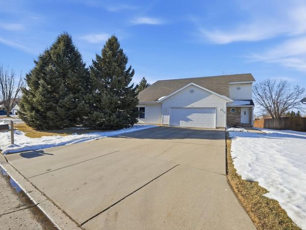 602 Tower Drive, Sun Prairie, WI 53590