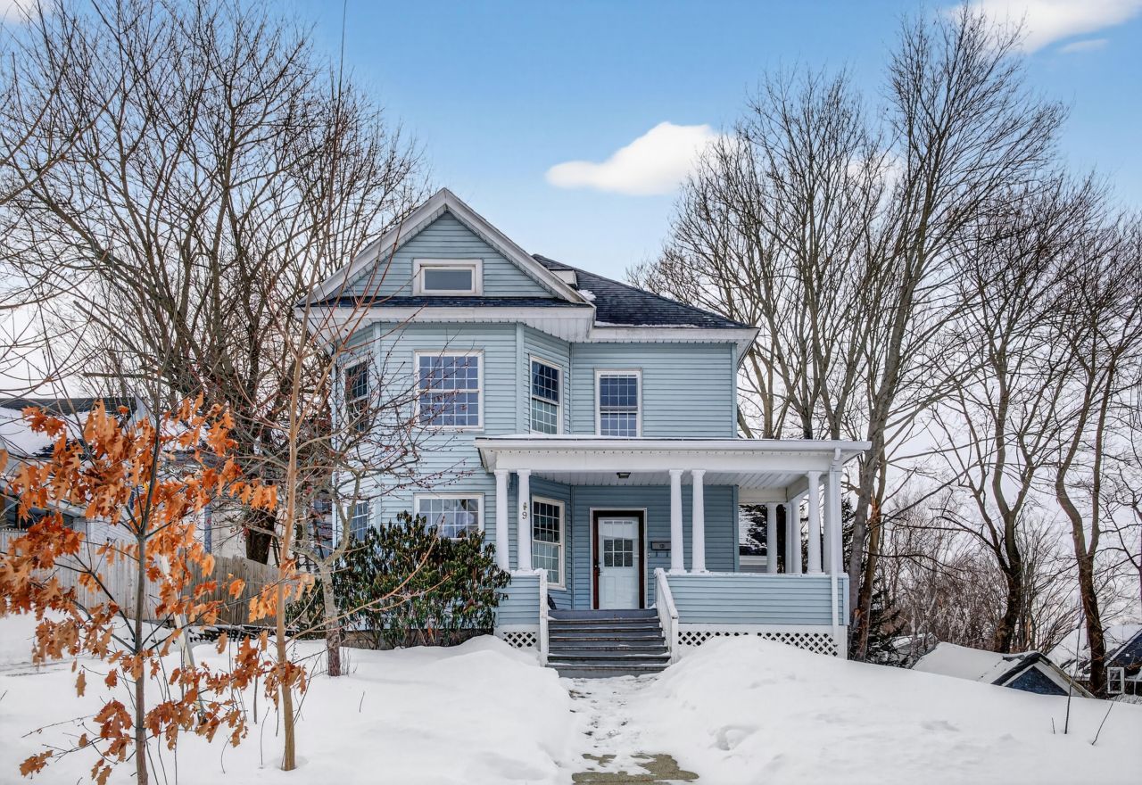 9 Brooks Street, Augusta, ME 04330 Main Photo