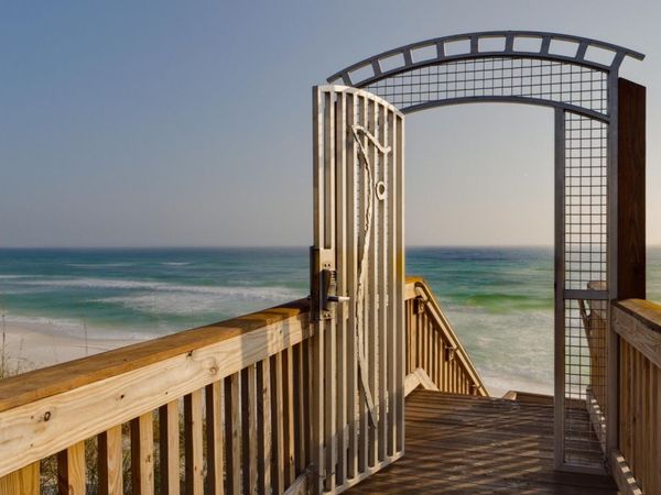 2046 W County Highway 30A, Unit M2422, Santa Rosa Beach, FL 32459