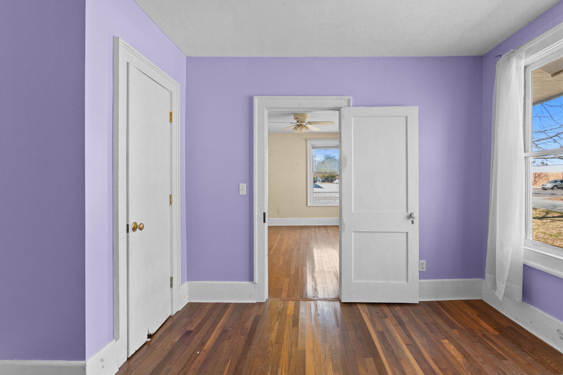 311 Heatley Street Photo 13