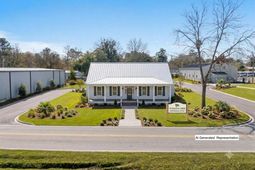 311 Heatley Street photo 4