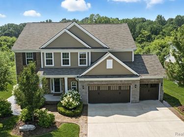 2066 Findley Circle, Orion Twp, MI 48360