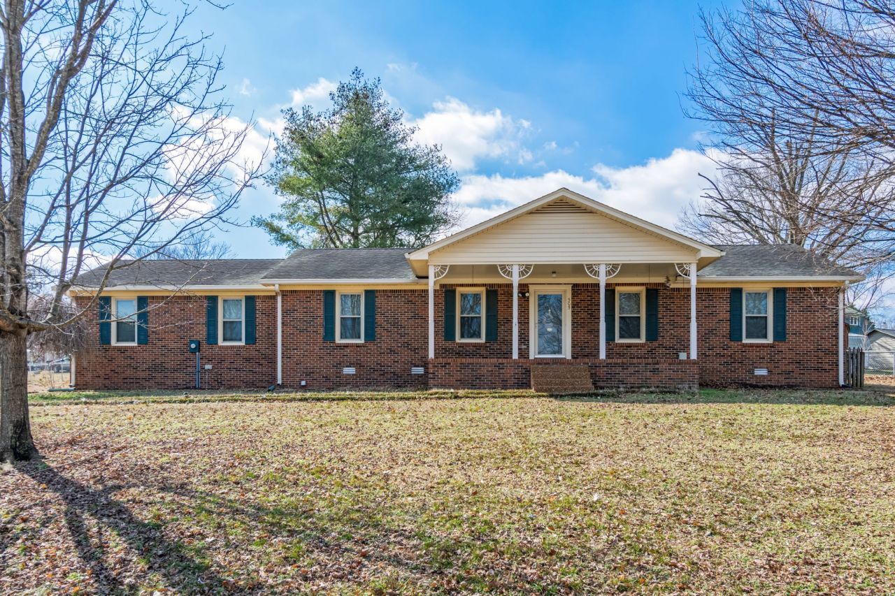 505 Woods Dr, Columbia, TN 38401 Main Photo