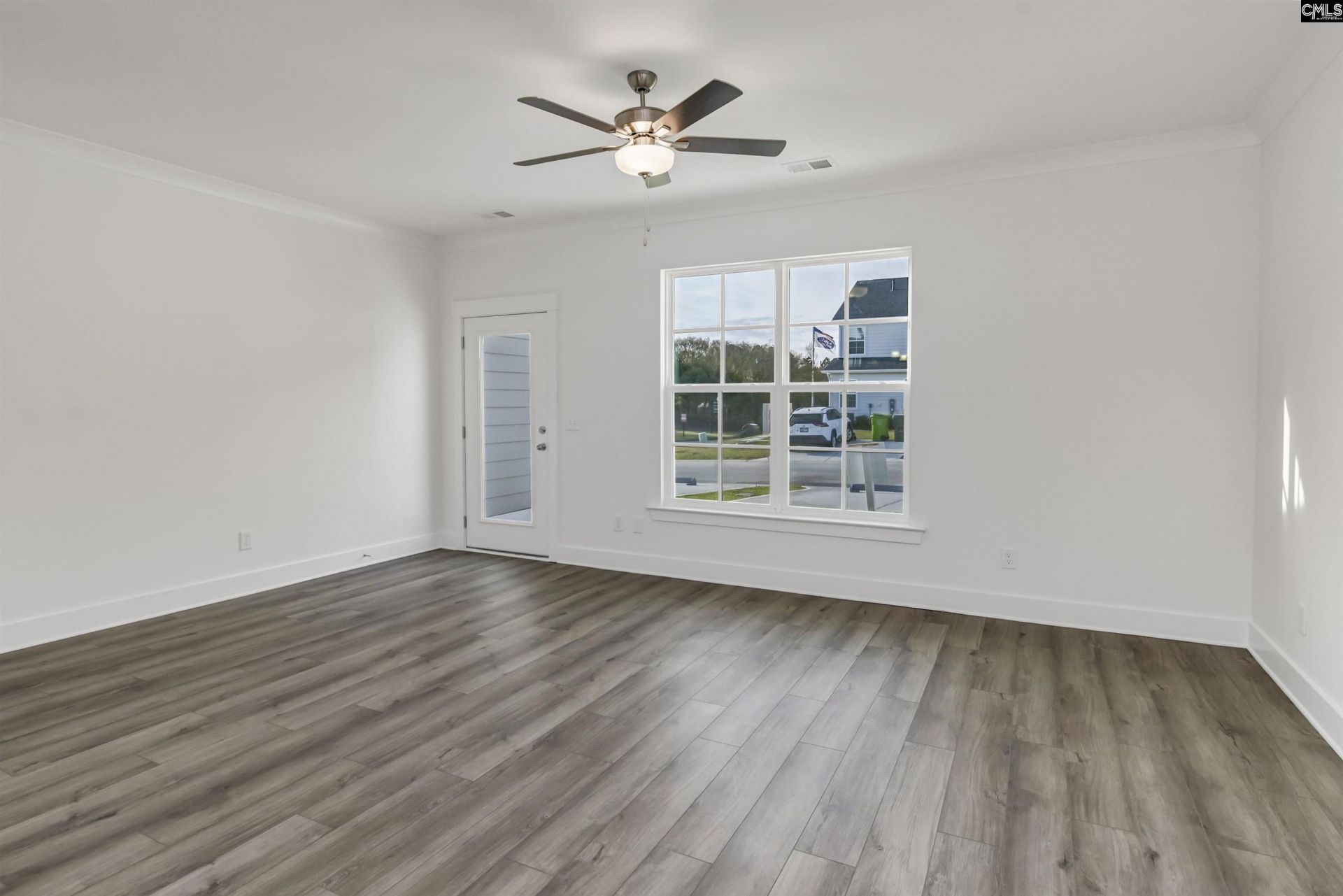 506 Adelaide Court Photo 18