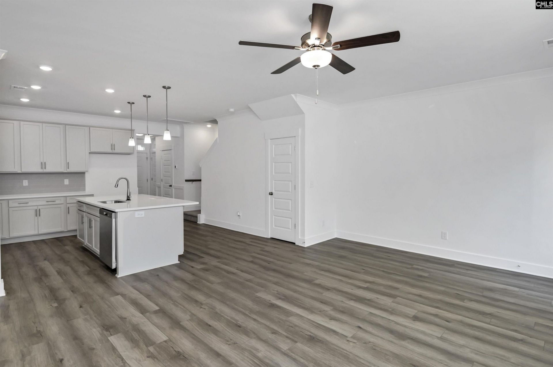 506 Adelaide Court Photo 20