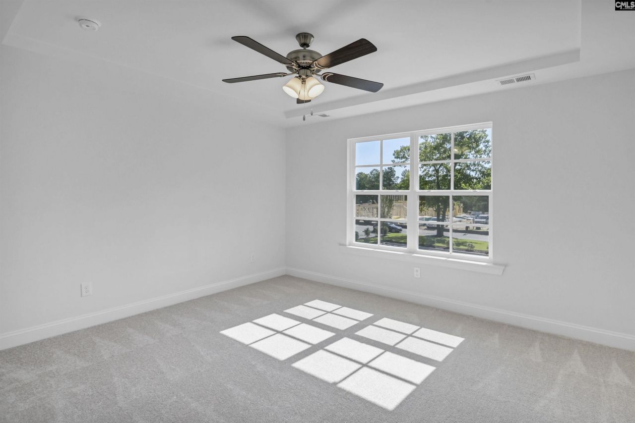 504 Adelaide Court Photo 18