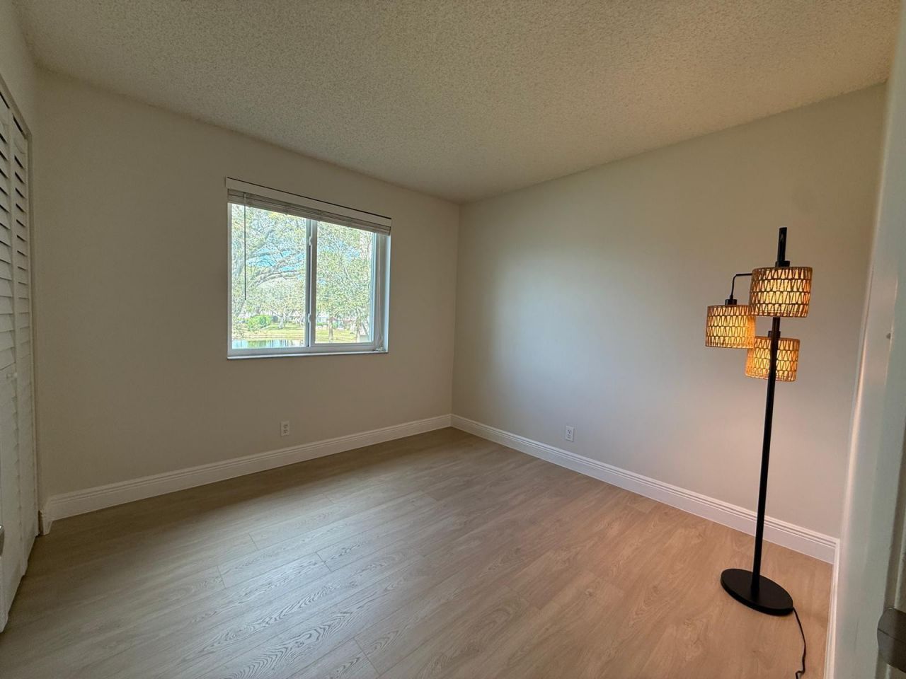 2106 S Cypress Bend Drive, Unit 210, Pompano Beach, FL 33069 Photo