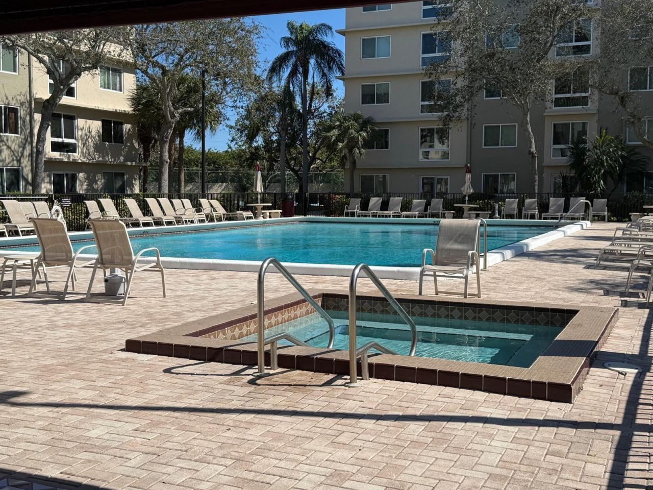 2106 S Cypress Bend Drive, Unit 210, Pompano Beach, FL 33069 Photo