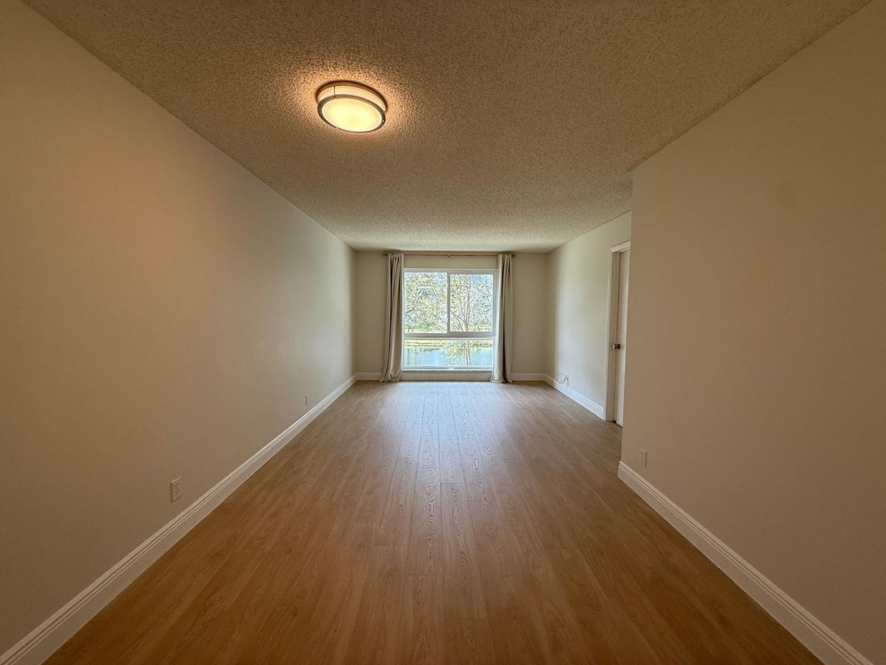 2106 S Cypress Bend Drive, Unit 210, Pompano Beach, FL 33069 Photo