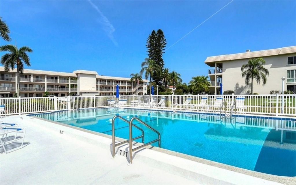 3330 Gulf Of Mexico Drive, Unit 206D, Longboat Key, FL 34228 Photo