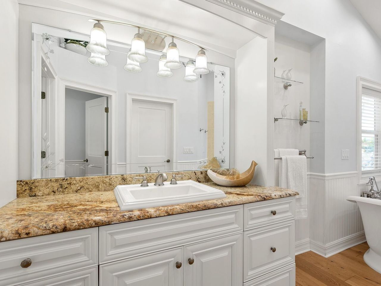 6934 Belgrave Drive, Siesta Key, FL 34242 Photo