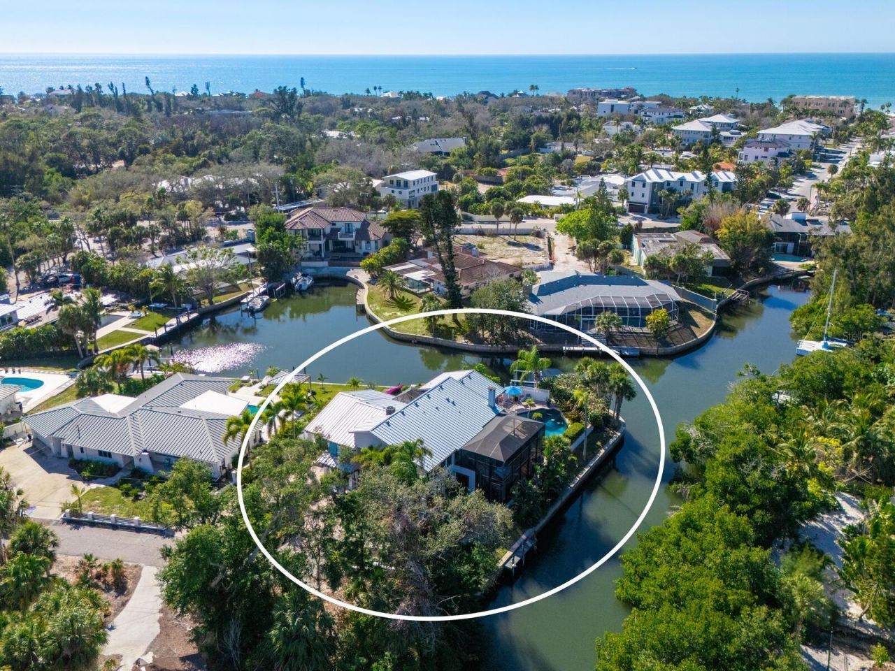 6934 Belgrave Drive, Siesta Key, FL 34242 Photo