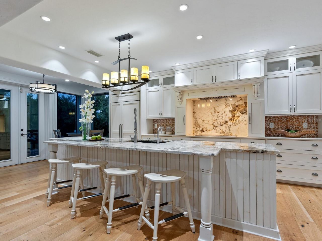 6934 Belgrave Drive, Siesta Key, FL 34242 Photo