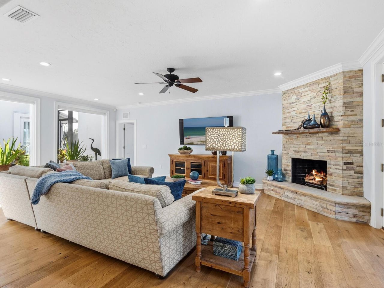 6934 Belgrave Drive, Siesta Key, FL 34242 Photo