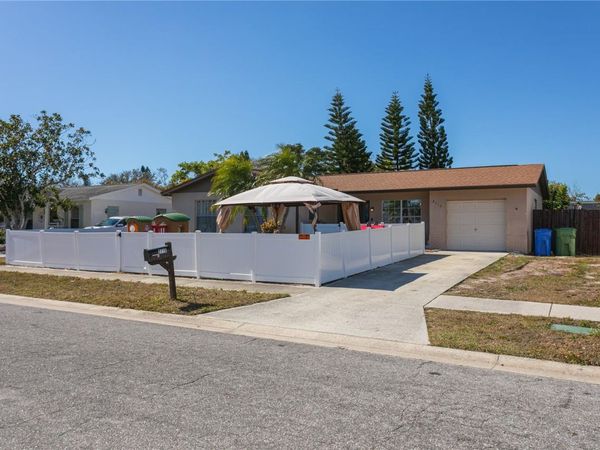 2710 38TH STREET W, BRADENTON, FL 34205