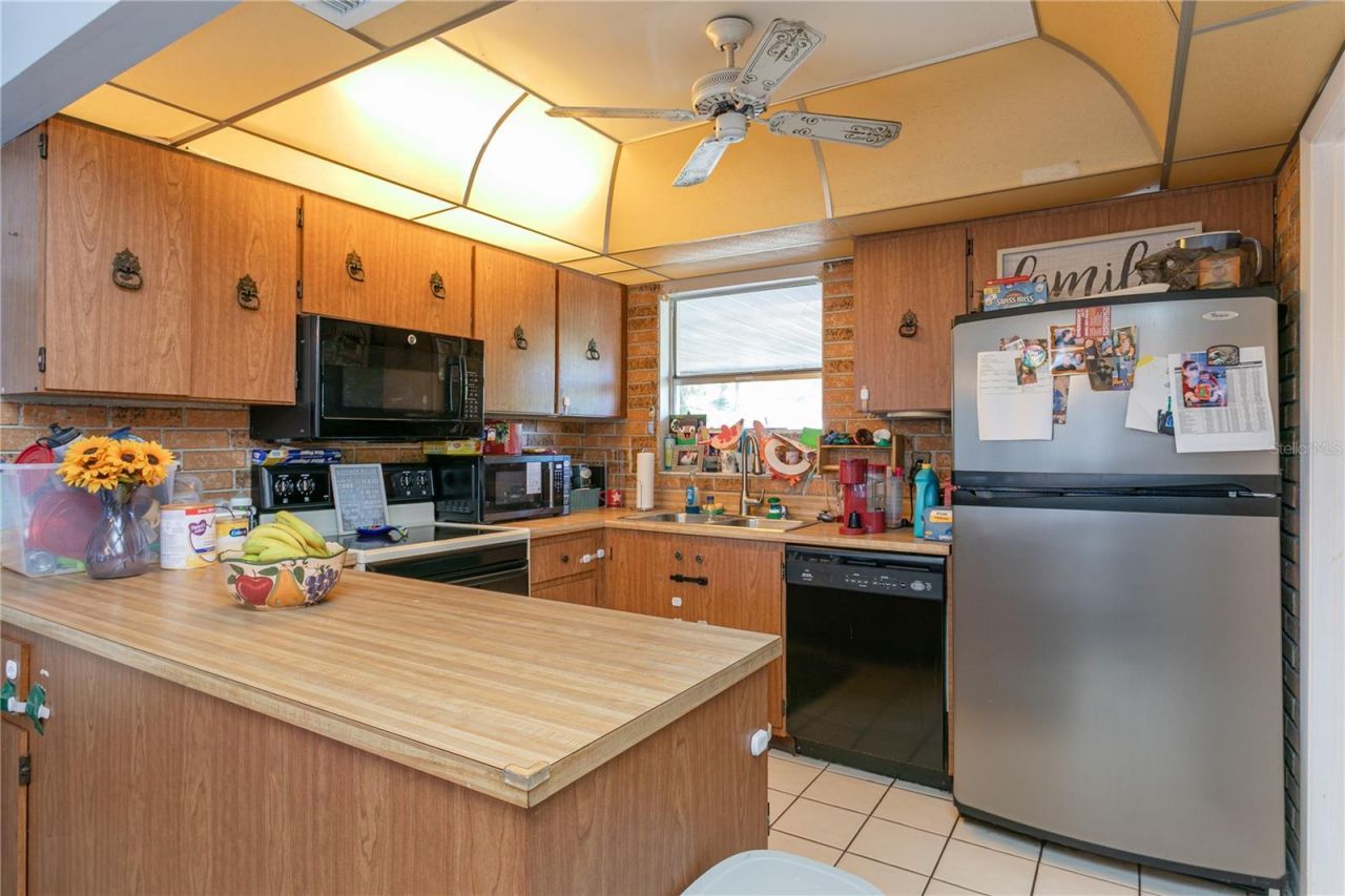 2710 38th Street W, Bradenton, FL 34205 Photo