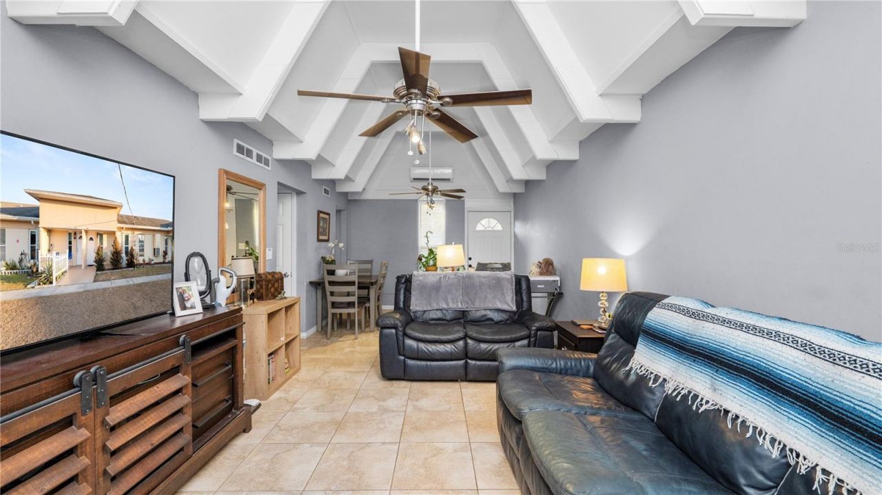 4311 Club Circle, Lakeshore, FL 33854 Photo