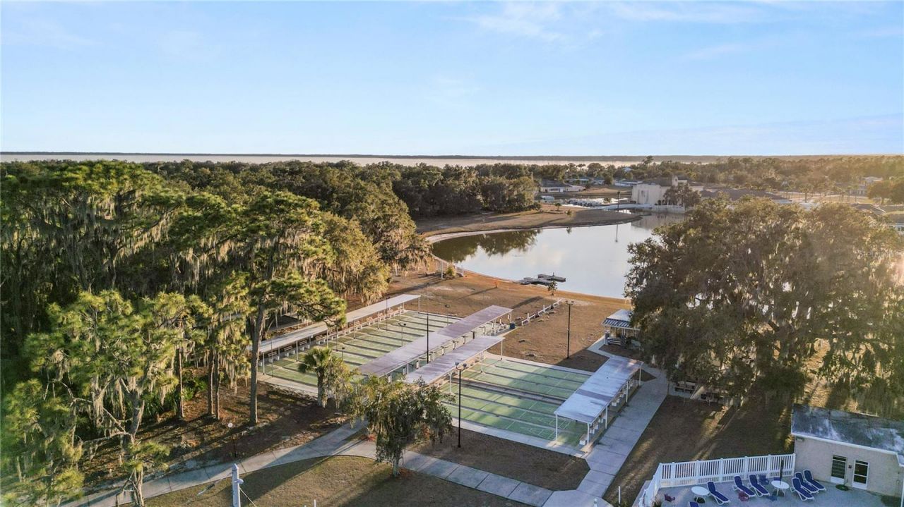 4311 Club Circle, Lakeshore, FL 33854 Photo