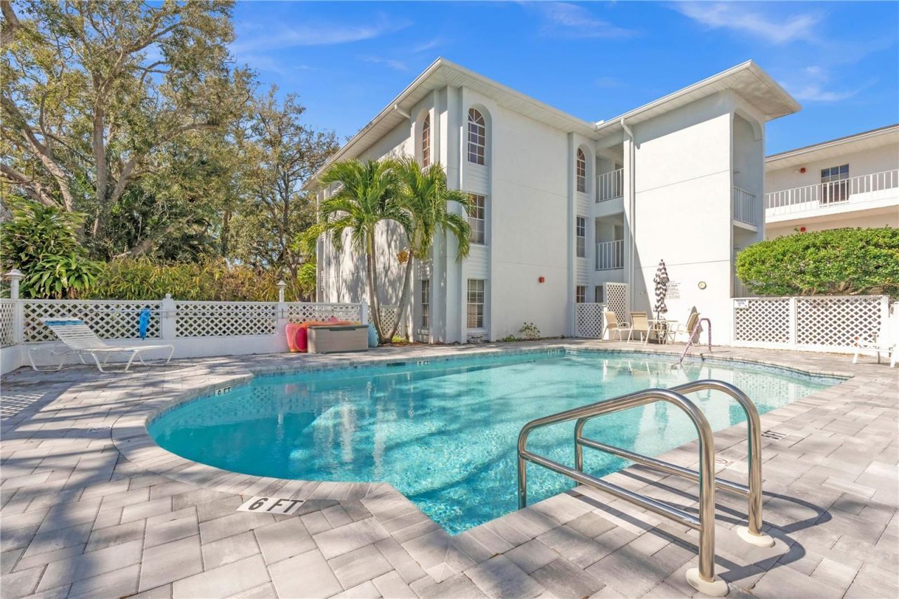 6304 Pointe West Boulevard, Unit A107, Bradenton, FL 34209 Photo