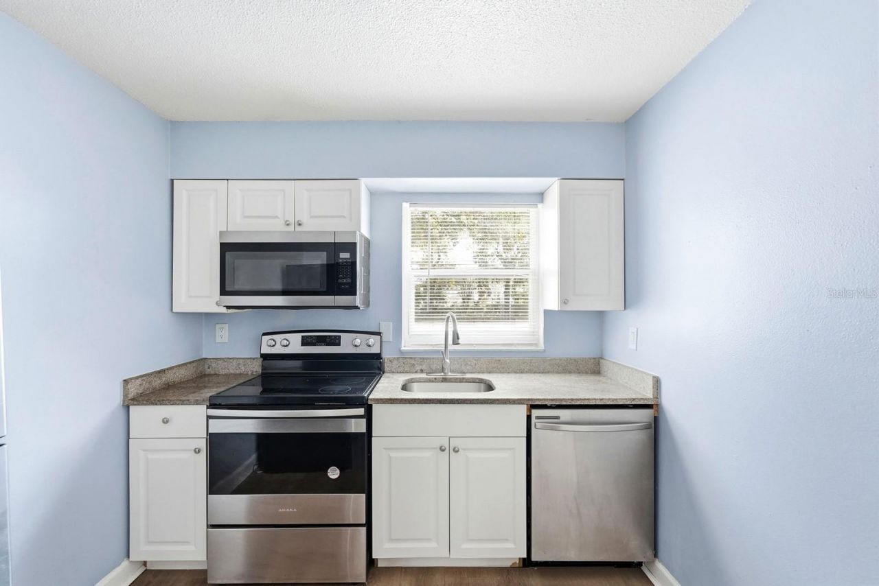 805 Louisville Street, Port Orange, FL 32129 Photo