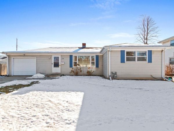 1554 CHARLES STREET, Green Bay, WI 54302