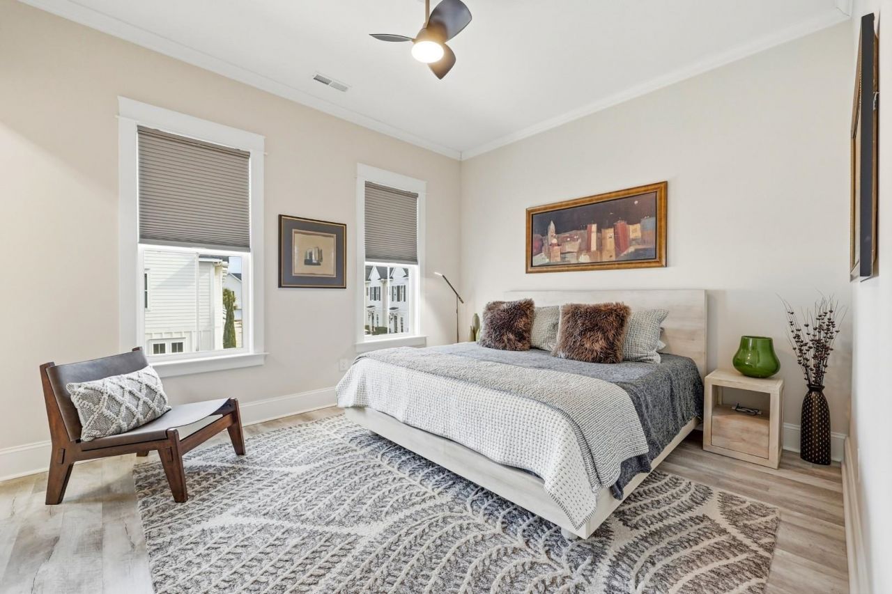 866 Farrow Pkwy. Photo 22