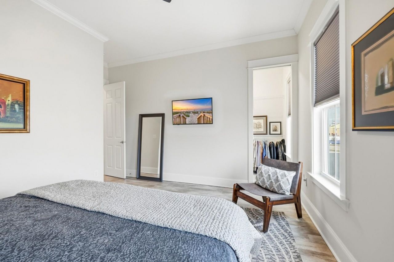 866 Farrow Pkwy. Photo 23