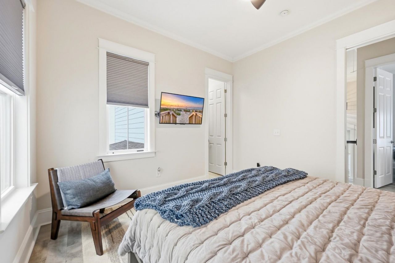 866 Farrow Pkwy. Photo 27