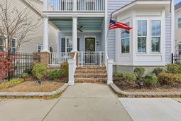 866 Farrow Pkwy. photo 4