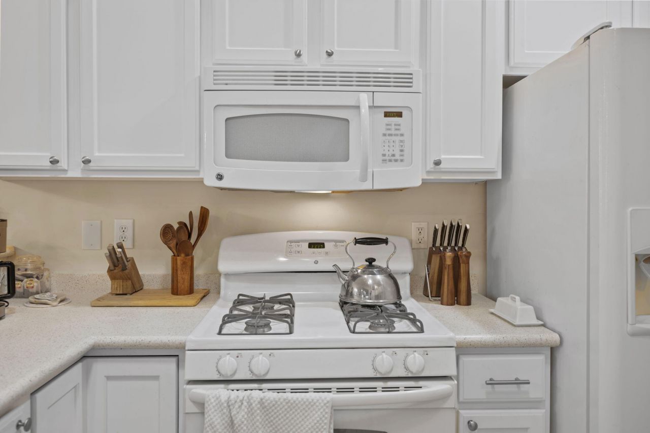 110 Ashley Villa Circle Photo 12